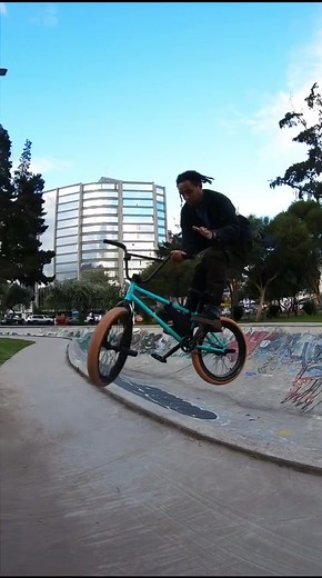 Ronald Gonzáles on TikTok