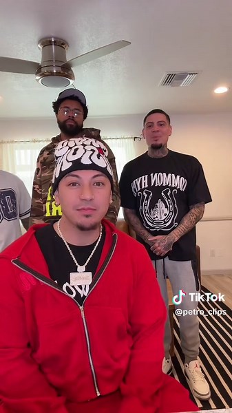 Funny Face Sound Trend with Friends