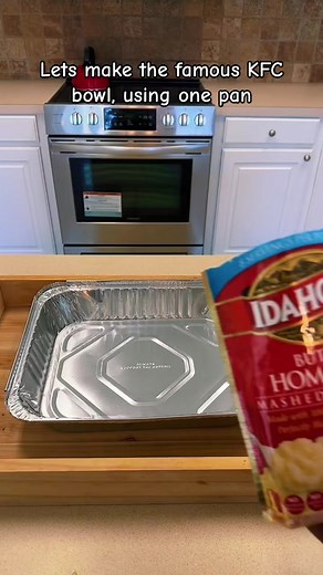 Homemade One pan KFC famous bowl!! #kfcbowl #kfcfamousbowl #onepanrecipe #homemade #onepanmeal #kfc #diy #famousbowl #easyrecipe #easymeal #onepan