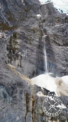 🇵🇪 Huanuco Mountain- Mini Avalanche! ❄️ Witnessing nature’s raw and untamed power in the Peruvian Andes captured from above! 🏔️ Snow and ice dramatically cascading down the steep mountain slopes creating an absolutely incredible natural spectacle ✨ Managed to capture this rare and powerful moment from a completely safe distance with my drone 🚁 The mountains showing their unpredictable and mighty side! ⚡ Mother nature’s raw power on full display! 💪 Nature’s power from the sky! 🇵🇪 #peru #hu