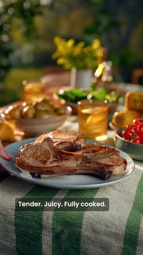 How to tell when your BBQ pork loin is cooked (Portrait) #bbqmeat #meatthermometer