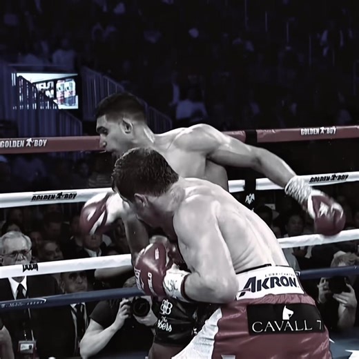 Really hope Canelo fights one more time 💔 #canelo #caneloalvarez #alvarez #mexicanboxing #mexico