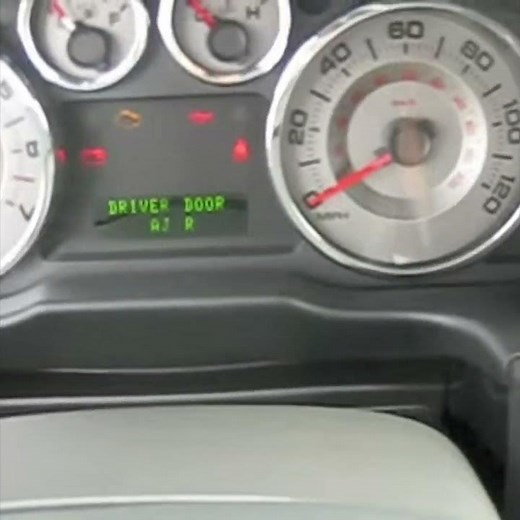 Startup a Ford Edge Limited