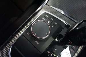 BMWの「iDrive」とは！世代ごとや機能について解説します |横浜市、川崎市、東京都世田谷区で高品質な中古輸入SUVをお探しならNeuKreis：ノイクライス