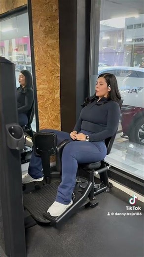 Adductors Machine rep + isometric