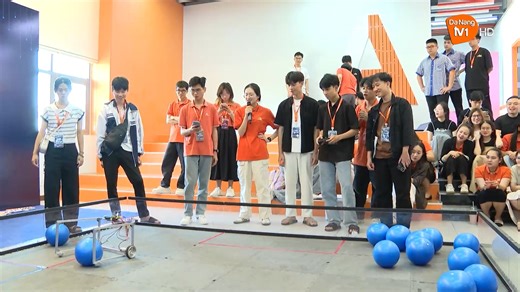 8.6K views · 87 reactions |  FPTU AI & ROBOTICS CHALLENGE 2025 LÊN...