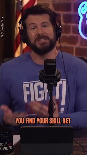 3/3 This deaf rapper is going viral 😮