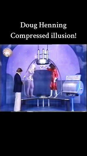 Doug Henning compressed illusion! #fyp #viral #funny #small #magictrick #magicshow #vintage #tvshow #illusion #flexible #boxjumper #magicassistant #goviral #girl