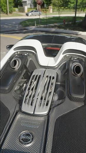 Porsche 918 Spyder with a Martini twist #shorts