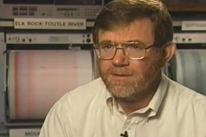 #45YearsAgo at #MountStHelens, May 18, 1980, 7:30 AM: Just an hour before the horror. For the USGS, the morning meeting is almost mundane. The bulge still bulges, Don Swanson says. It’s announced that two armored vehicles will be sent to the observation post, one coming later in the day. If the geologists sense that an eruption draws near, the radio and meeting exude no urgency, nor do anyone’s field notes, the logbooks, or flight talk. A Pennsylvania State University researcher (Barry Voight) d
