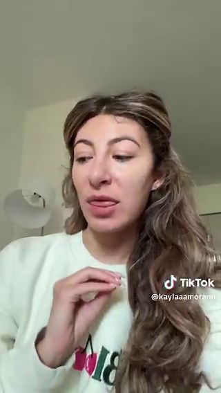 This went from a “normal date” to something straight out of a warning story… 🚨She meets him for the first time, public place, late night, everything should feel safe… but from the second they meet, something is off. Not slightly off… deeply off.Still, she stays. Tries to be polite. Tries to give him the benefit of the doubt.But the feeling doesn’t go away. It gets worse.No big scene. No obvious crime. Just tension… weird behavior… and a gut feeling screaming that something isn’t right.Then he s