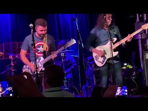 25 Or 6 To 4" (Chicago cover) by Leonid & Friends live @ 3rd & Lindsley Bar & Grill, Nashville TN