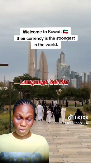 Explore Kuwait: Travel Guide and Currency Insights
