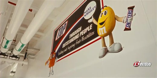 Topeka’s Mars Wrigley candy factory relishing role as ‘Halloween Headquarters’