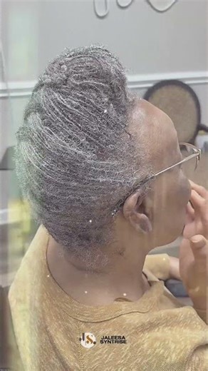 Pompadour Loc Style ✨🤎✨