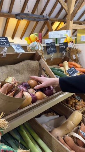 Another simple yet delicious recipe. 🥬 Homemade slaw, packed with goodness and adding the perfect freshness and crunch our dishes, all thanks to Sue and the team!👩🏻‍🍳 | New House Farm Shop