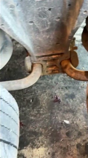 Kenworth Suspension Failure — Destroyed Bushings Are Killing These Tires