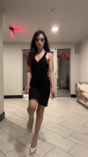 this walk is very 2005 | dancer walk