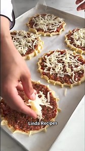 ✨ Fancy Pide 😁💅💄🥳 Ingredients My cup measurement: 200 ml This recipe yields 16 pieces. For the dough: • 625 g flour (5 cups) • 200 ml warm water (1 cup) • 200 ml warm milk (1 cup) • 50 ml vegetable oil (5 tablespoons) • 10 g granulated sugar (1 level tablespoon) • 15 g salt (1.5 teaspoons) • 10 g instant yeast (1 packet) How to prepare the dough: Put the flour into a bowl and make a well in the center. Add water, milk, yeast, and sugar into the center. Let it rest for 5 minutes. Then, add sa
