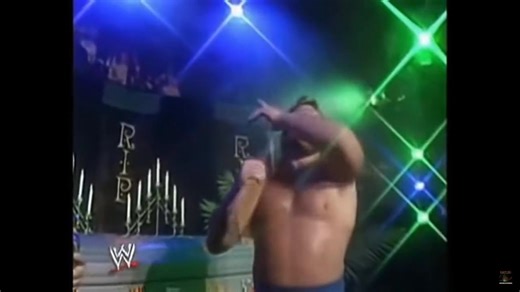 What better way to start October than in The Funeral Parlor? With the creepy Paul Bearer in October 1991! | Hacksaw Duggan