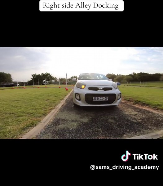 Learn Right Alley Docking with Sam's Driving Academy
