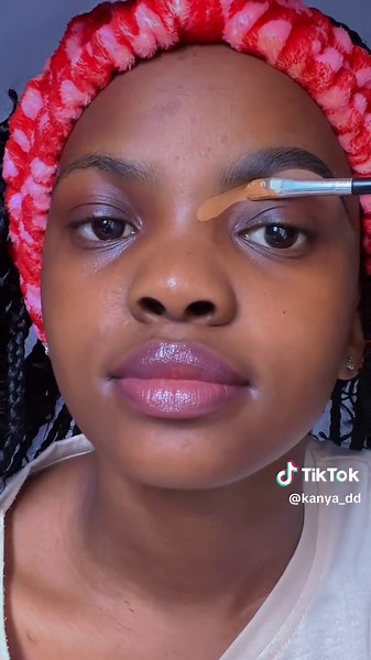 Tips for Drawing Eyebrows with Pencil