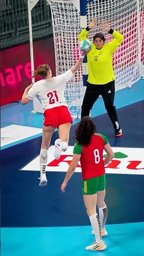 Teamplay perfection 😍👏 #handball #håndbold #ehf