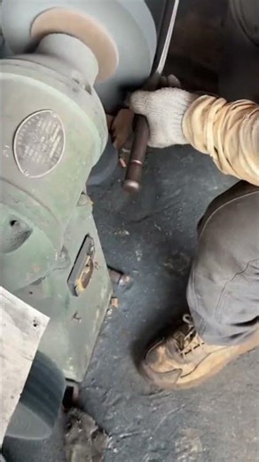 techniques and skills sharpening swords #shorts