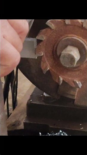 M.S Rotary cutter tool working ‪@Metal.Workers‬