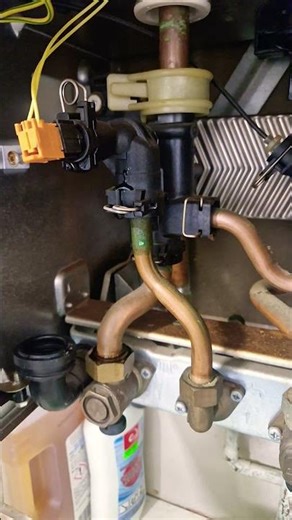 worcester boiler leaking #gas #plumbing #plumbingtime #plumber