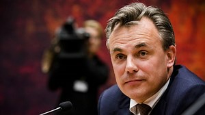 Mark Harbers: afgetreden staatssecretaris met opgeheven hoofd terug in kabinet