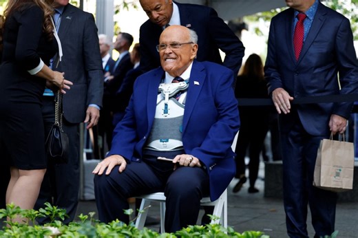 News Wrap: Rudy Giuliani recovers from pneumonia at a Florida hospital