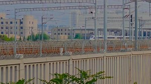 唯二跨唐山站的高速动车G1271，G2651降速通过