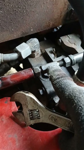 Zero Turn Adjusting Drive Motor Position