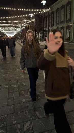 The best "high five" tutorial ever 😂✋