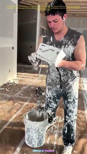 Truelle mécanique sur le plâtre : l'application rapide de l'enduit de finition