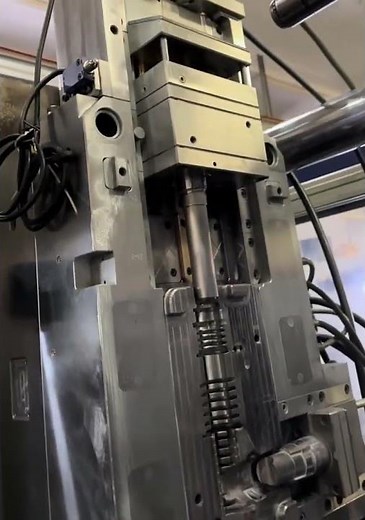 Collapsible cores for deep undercuts in injection molding