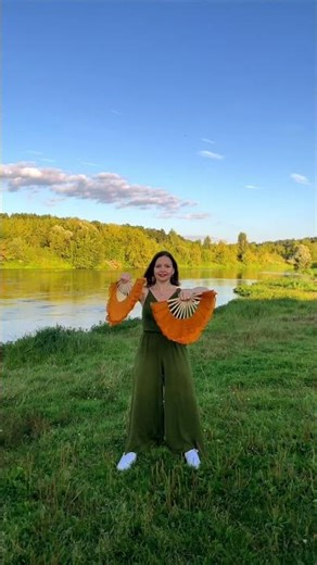 Silk Fans Tutorial | Fan veils Waterfall