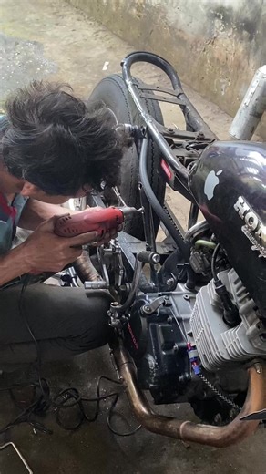 Kegunaan Motor Caferacer & Brat Cafe