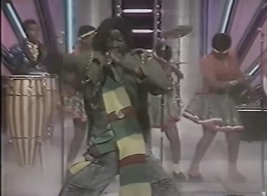 Remembering an African Reggae Icon Sipho Johnson Mdletshe, popularly known as JAMBO and renowned for his hit song “She Is My Baby,” was a remarkable reggae artist from Nkandla, KwaZulu-Natal, South Africa. Beyond his role as a musician, Jambo was a talented producer, songwriter, and sound engineer. His soulful music and impactful lyrics earned him comparisons to the late reggae legend Lucky Dube.In 1997, Jambo graced the stage in Harare at the Jenaguru Festival, leaving an indelible mark on the