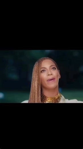 Michelle Williams gave us a faith anthem for the ages 🙌🏾✨ ‘When Jesus say YES, nobody can say NO.’ Her song, her ministry, her moment, with Beyoncé and Kelly locking arms in harmony. A praise break wrapped in Destiny’s Child power vocals. 🎤💫 #MichelleWilliams #SayYes #WhenJesusSaysYes #DestinysChild #Beyonce #KellyRowland #GospelRoyalty #FaithAndFavor #RoyalDispatch | Chic Heiress