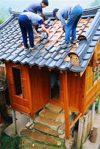 Chinese Renovation: Unbelievable Before & After of a Traditional Wooden Townhouse Turned Modern