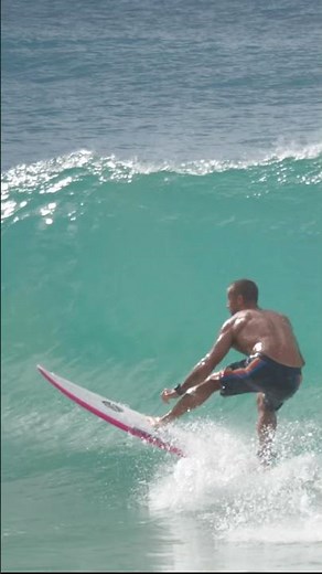 Surfers of Noosa | Shortboards, Longboards & Noosa Surf Culture