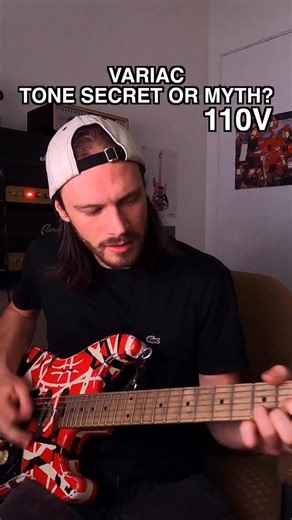 Deraps on Instagram: "Full Variac comparison on YouTube! @evhgear Frankie 🎸 #evh #vanhalen #eddievanhalen #guitarist #guitargear"