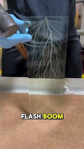 Lightning Trapped Inside Plastic! Real Lichtenberg Figure Explained ⚡🔥