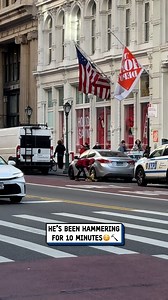 He hammered off a wheel clamp right in front of a cop 😱🚨 #cars #mechanic #driving | UNILAD Tech