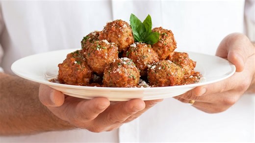 Italian meatballs everyone will love this Easter
