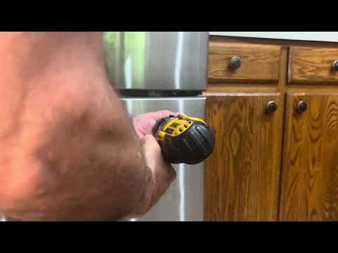 Samsung Freezer Handle Broken? Easy DIY Fix – No New Door Needed!