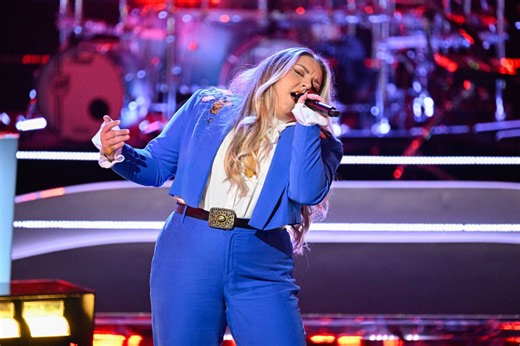 Southeast Minnesota musician Cori Kennedy wins her first battle on 'The Voice'