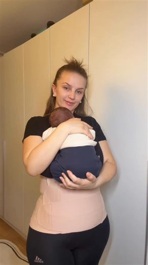 Marinela Mamia on Instagram: "Me kodin tim MAMIA20F perfitoni 20% ulje ne cdo produkt te Momcozy ne webin e tyre! Nga data 4-14 shkurt! Discount code MAMIA20F to 20% off site-wide from February 4th to February 14th ! #momcozy @momcozy"